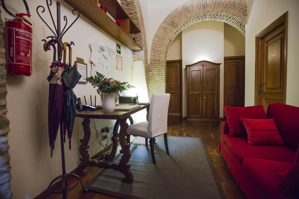 ローマ ペティナリー ヴィレッジ B＆B Bed & Breakfast エクステリア 写真