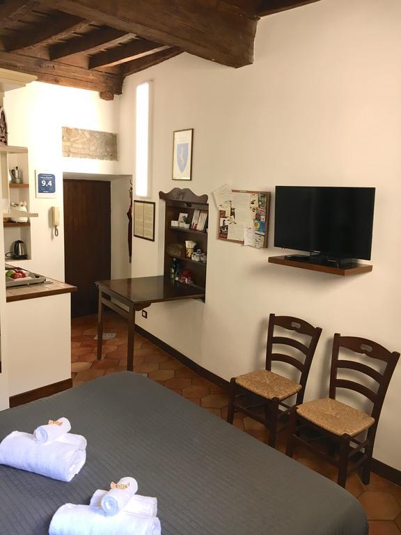 ローマ ペティナリー ヴィレッジ B＆B Bed & Breakfast エクステリア 写真